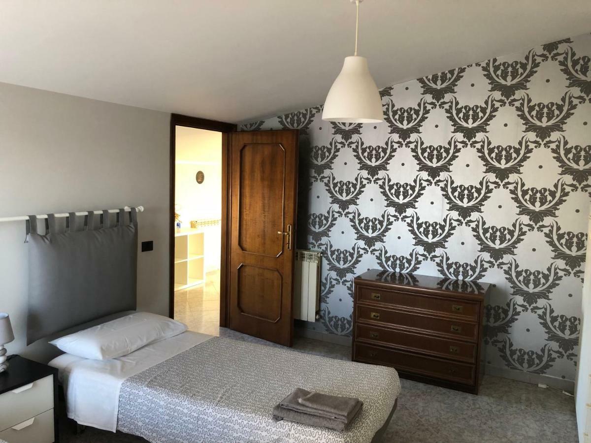 Your Home Fiumicino Bagian luar foto